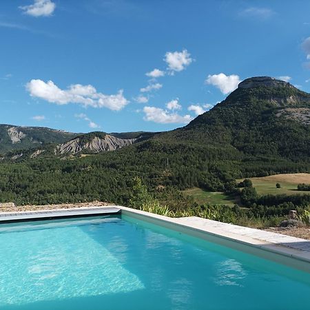 Un Petit Coin De Paradis Orpierre Экстерьер фото